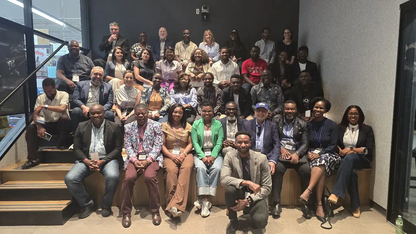 CI3 community group photo from a previous leadership event